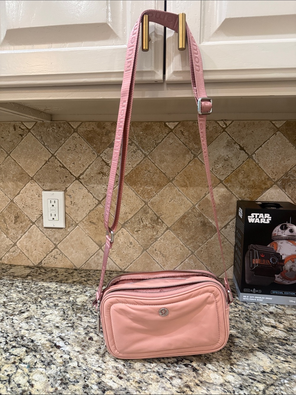 lululemon athletica Dusty Pink Crossbody Camera Bag - Picture 3 of 8